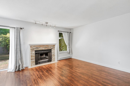 2886 Mt Seymour Parkway, North Vancouver, BC, North Vancouver — Townhouse for sale