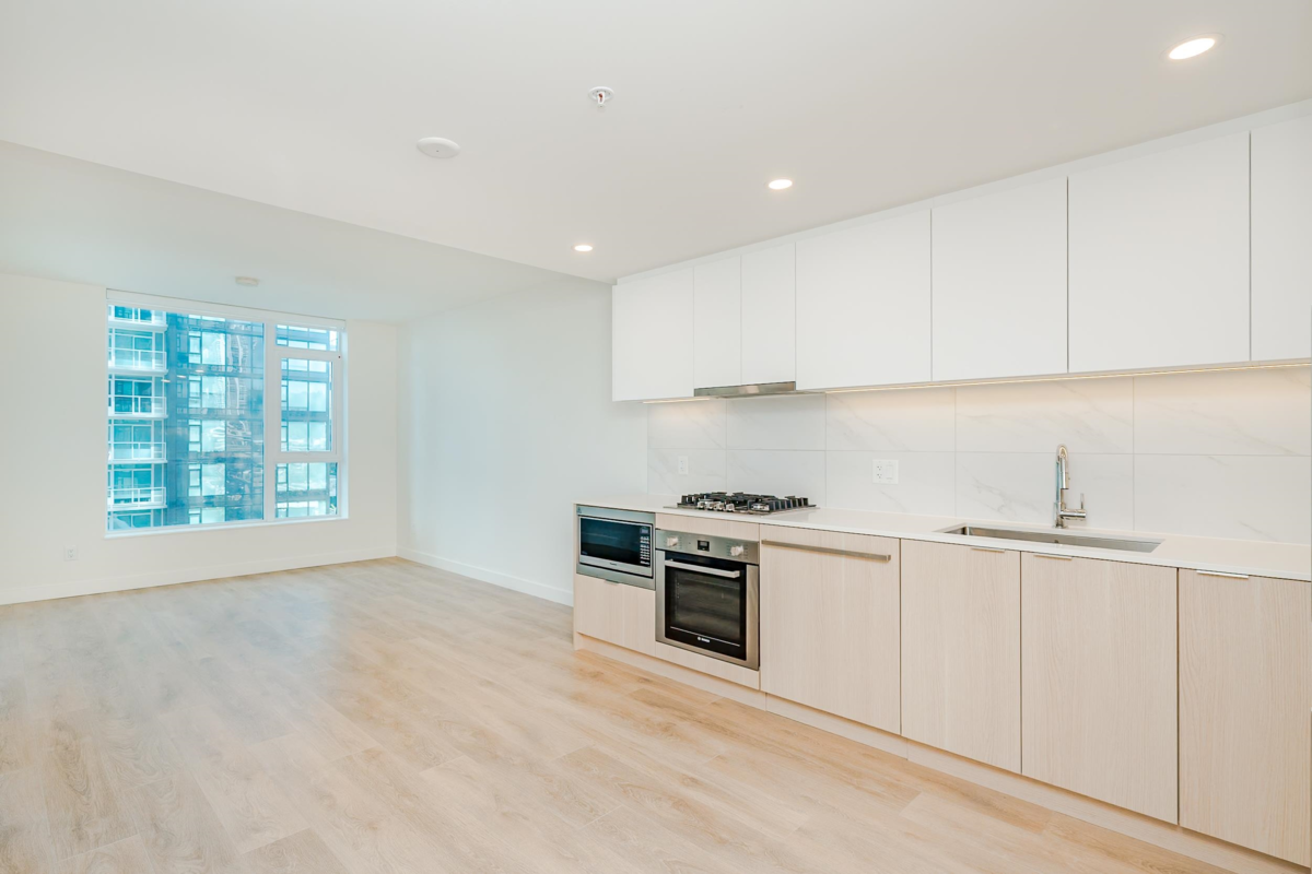 Living Room Photo of 1005 318 Alderson Avenue, Coquitlam, BC