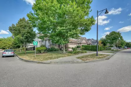16703 63b Avenue, Surrey, BC, Surrey — Single Family Residence for sale