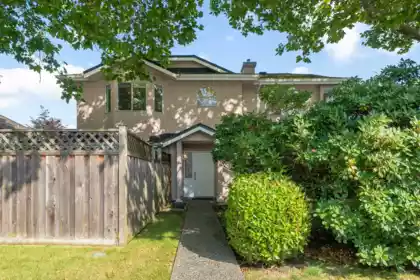 16 8411 Saunders Road, Richmond, BC, Richmond — Townhouse for sale