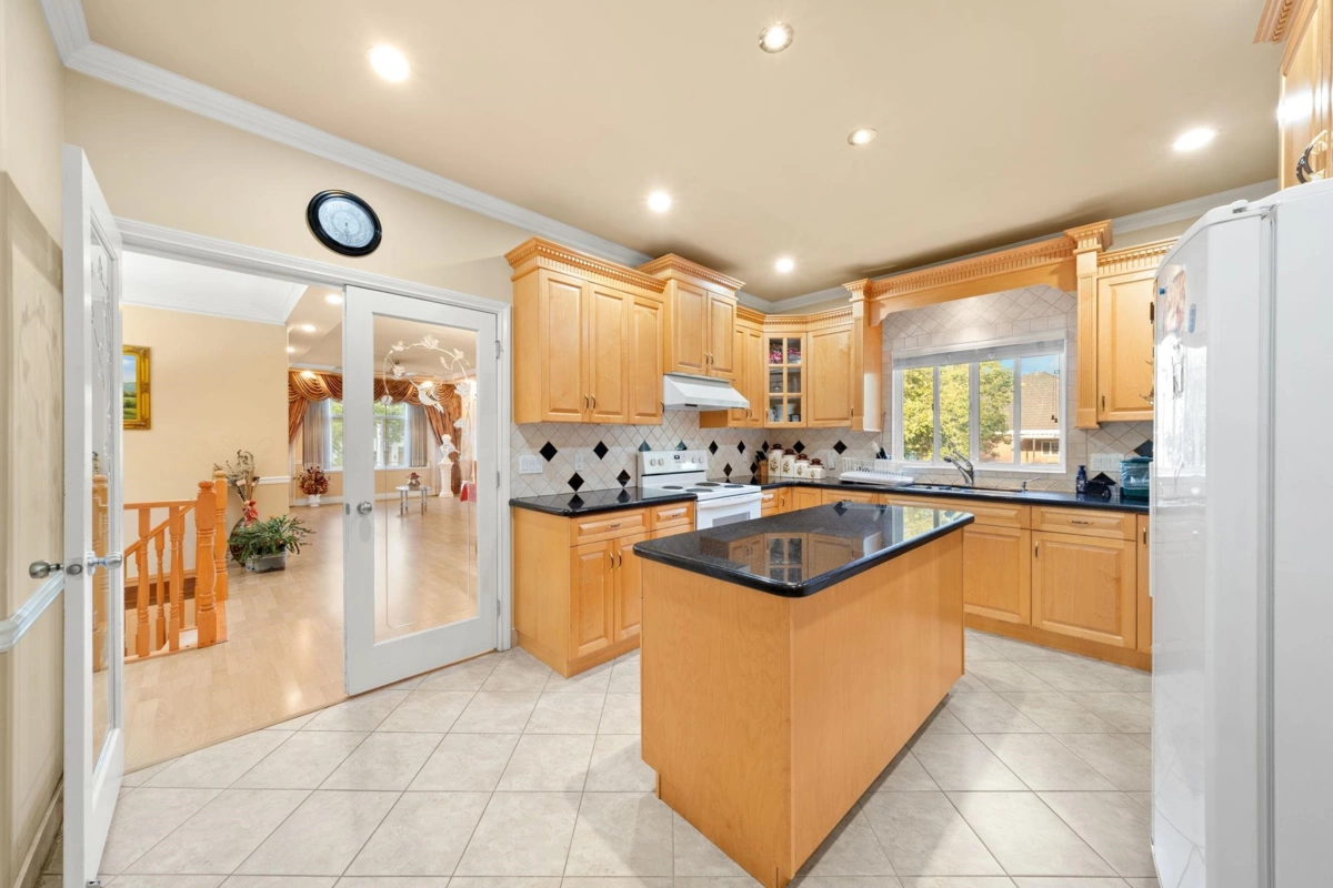 Pantry Photo of 12336 Iona Place, Surrey, BC