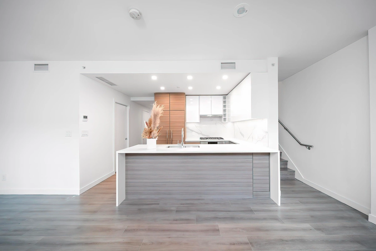 Living Room Photo of 508 823 Carnarvon Street, New Westminster, BC