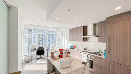 2007 2351 Beta Avenue, Burnaby, BC