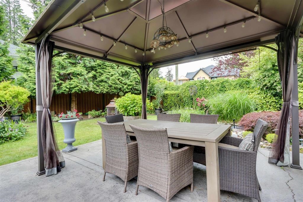 Entry Foyer Photo of 1310 Harbour Drive, Coquitlam, BC