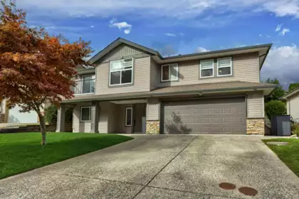33491 11th Avenue, Mission, BC, Mission — Single Family Residence for sale