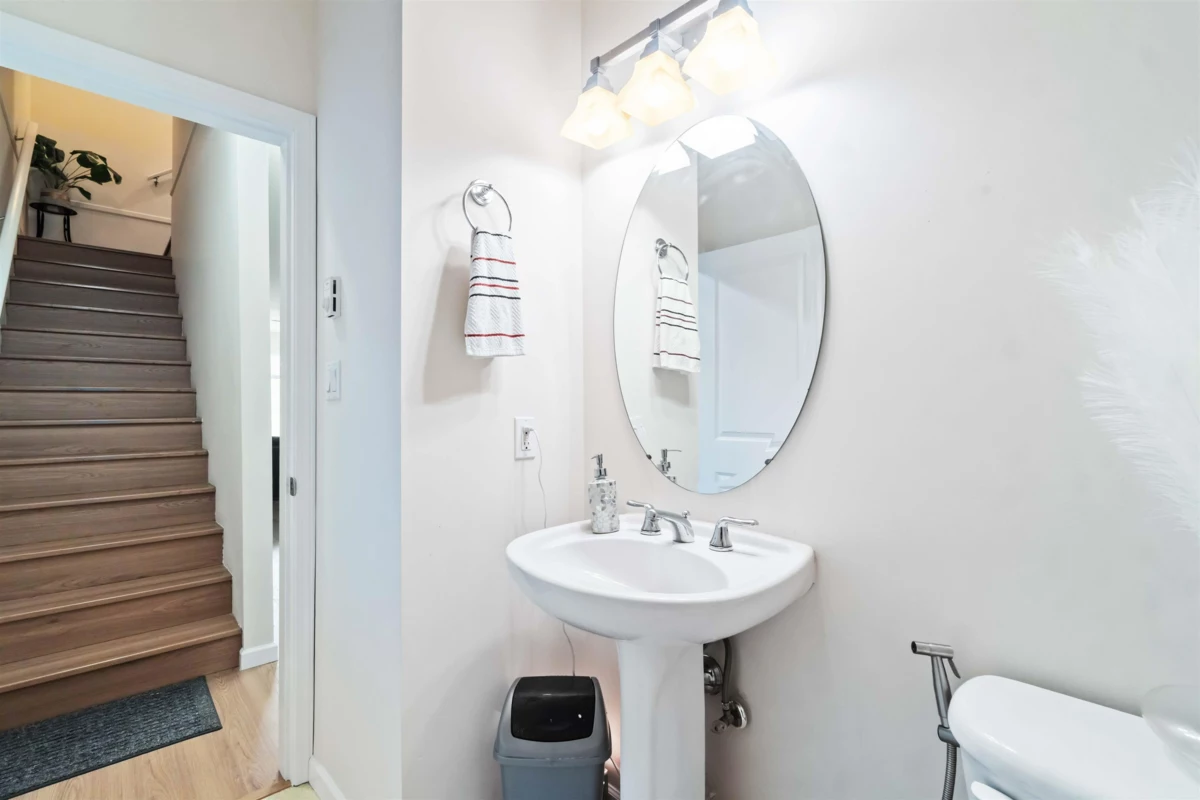 Outdoor Deck Photo of 8 935 Ewen Avenue, New Westminster, BC