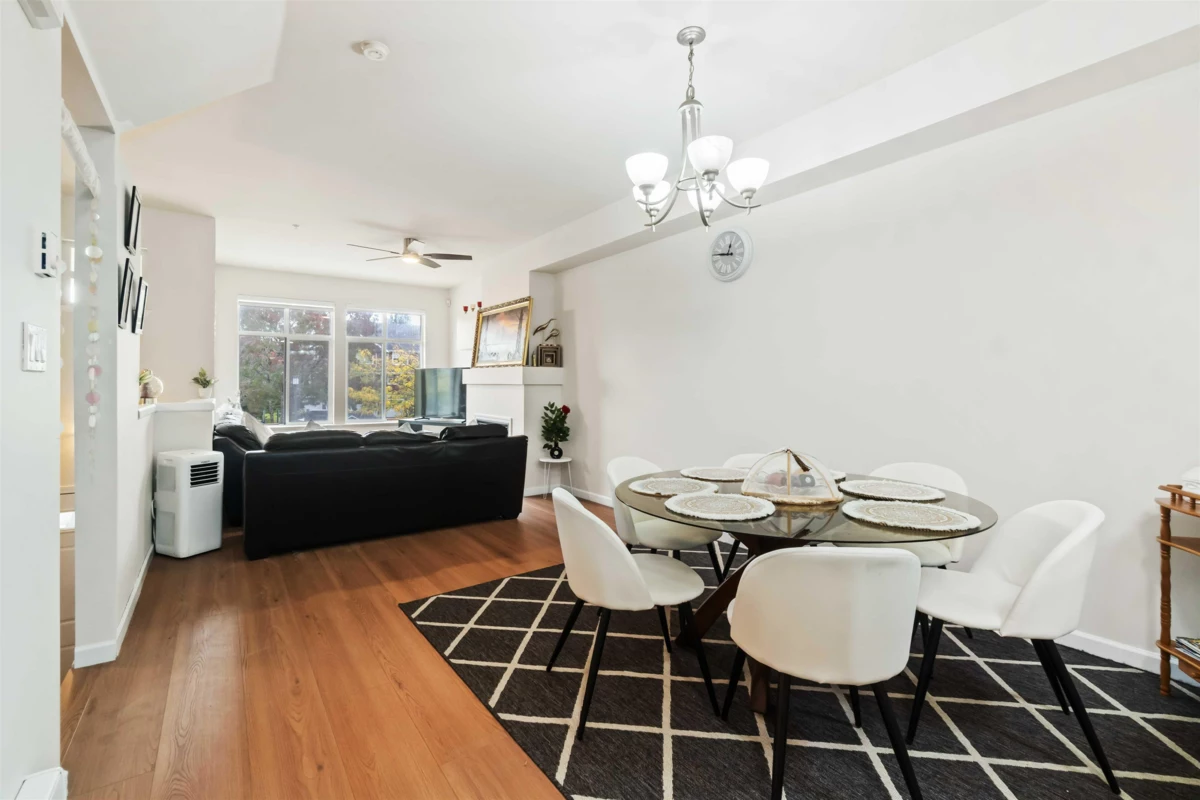 Primary Bedroom Photo of 8 935 Ewen Avenue, New Westminster, BC