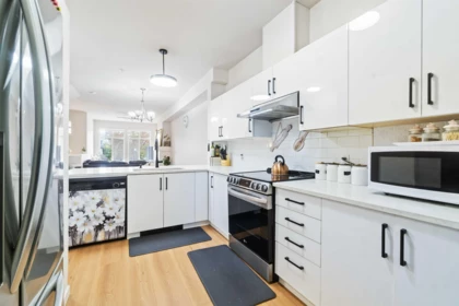 8 935 Ewen Avenue, New Westminster, BC, Queensborough — 4 bed townhouse for sale