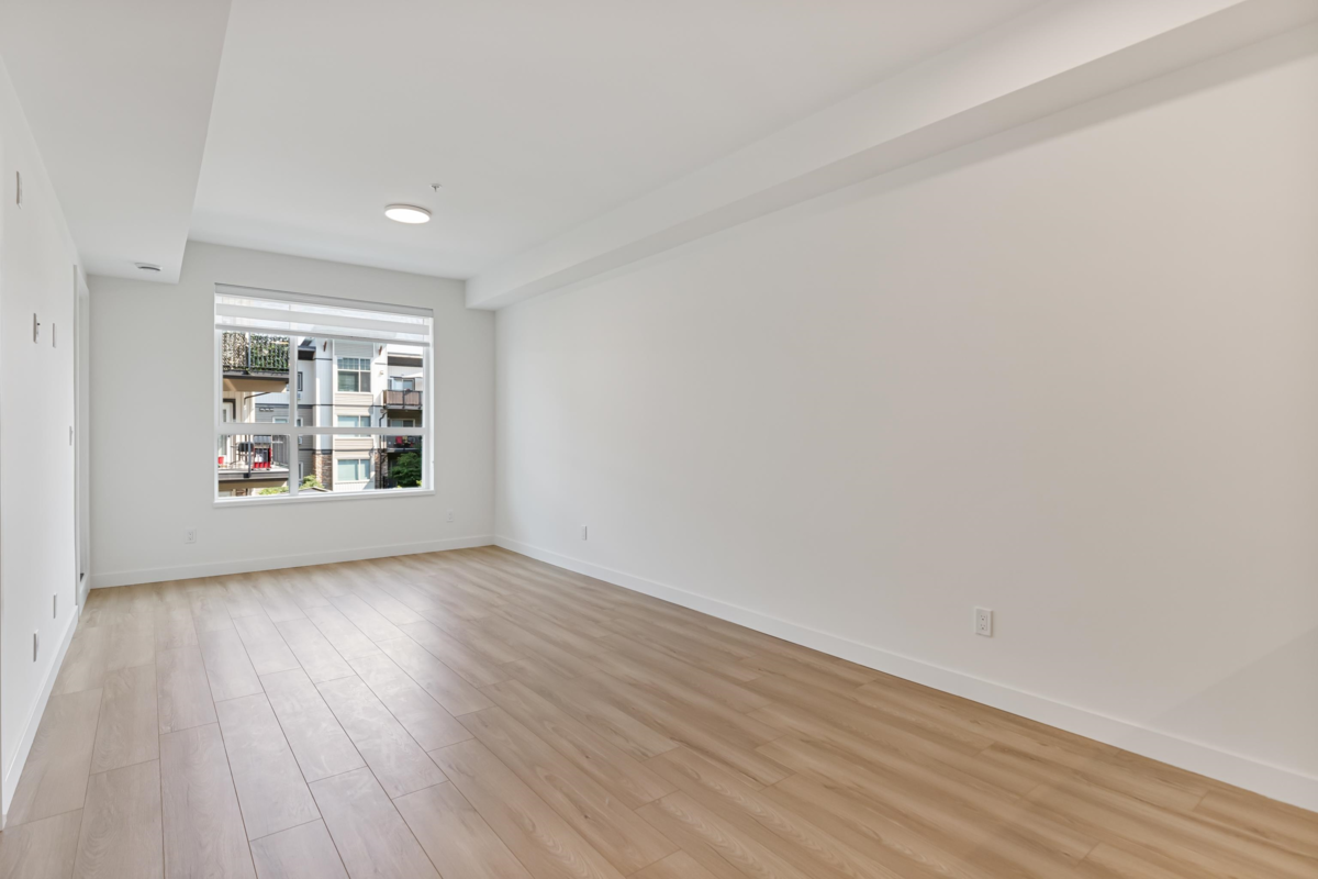 Primary Bathroom Photo of 309 11913 Burnett Street, Maple Ridge, BC