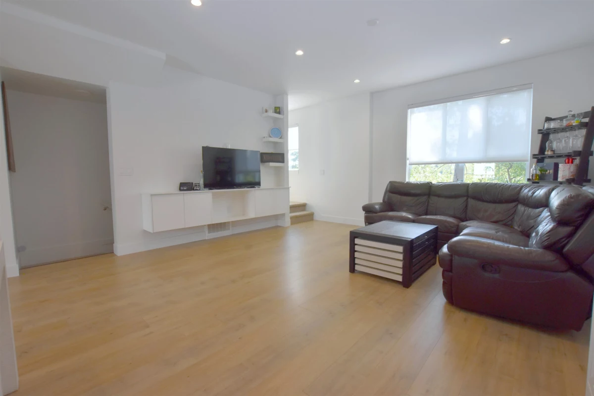 Dining Area Photo of 12 17458 100 Avenue, Surrey, BC