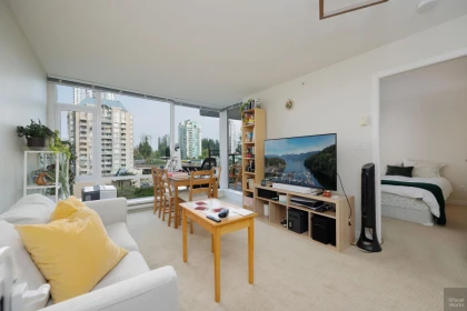 704 2980 Atlantic Avenue, Coquitlam, BC, Coquitlam — Apartment/Condo for sale