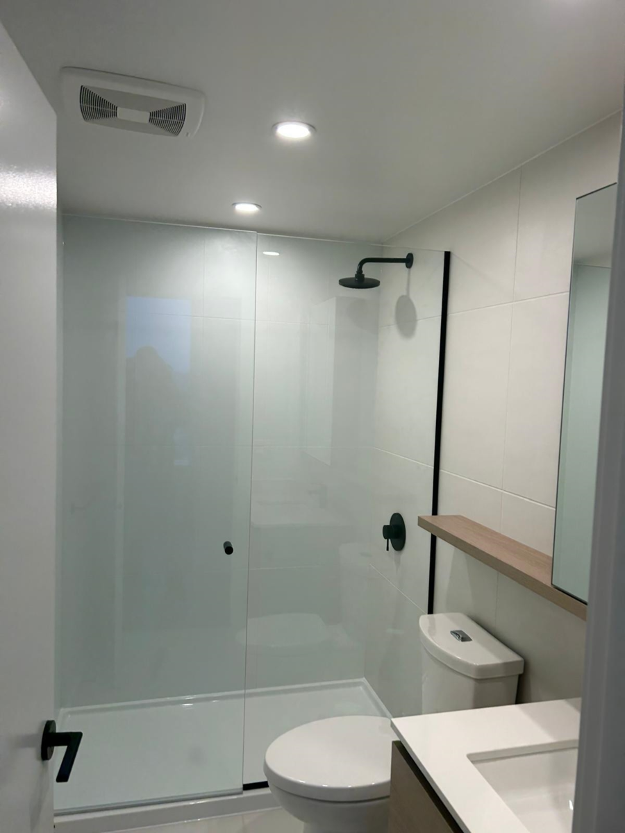 Kitchen Photo of 2910 10448 University Drive, Surrey, BC