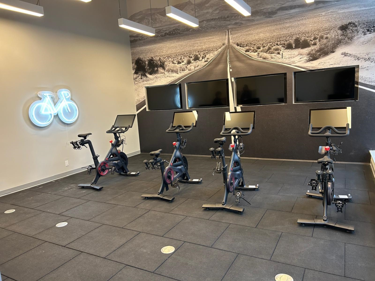 Walk-In Closet Photo of 2910 10448 University Drive, Surrey, BC