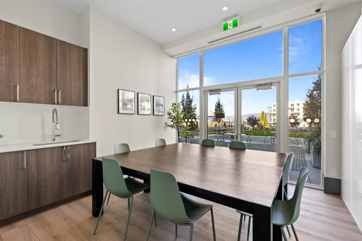 Front Yard Photo of 404 8551 201 Street, Langley, BC