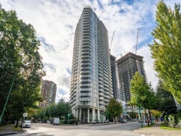 1105 4808 Hazel Street, Burnaby, BC, Burnaby — Apartment/Condo for sale