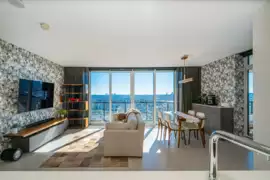 3808 4720 Lougheed Highway, Burnaby, BC