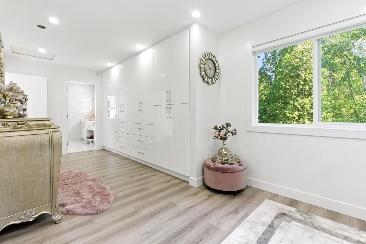 Laundry Room Photo of 1221 Halifax Avenue, Port Coquitlam, BC