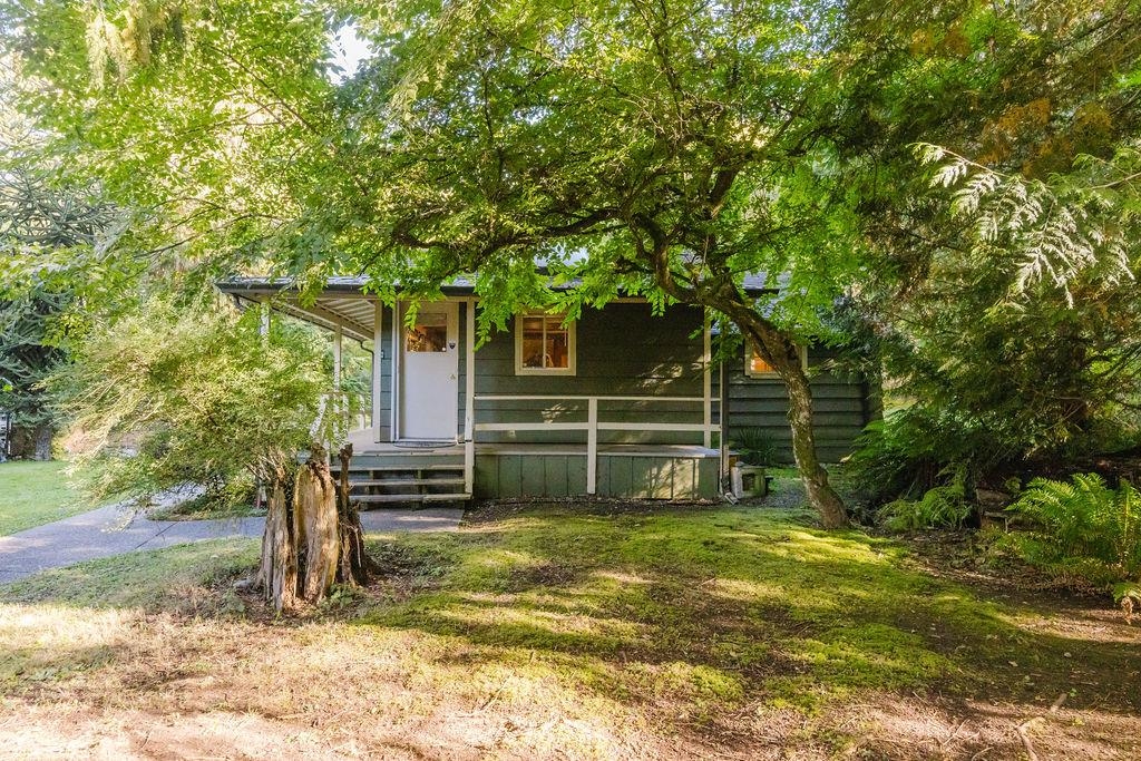 Aerial View of 6252 Sechelt Inlet Road, Sechelt, BC