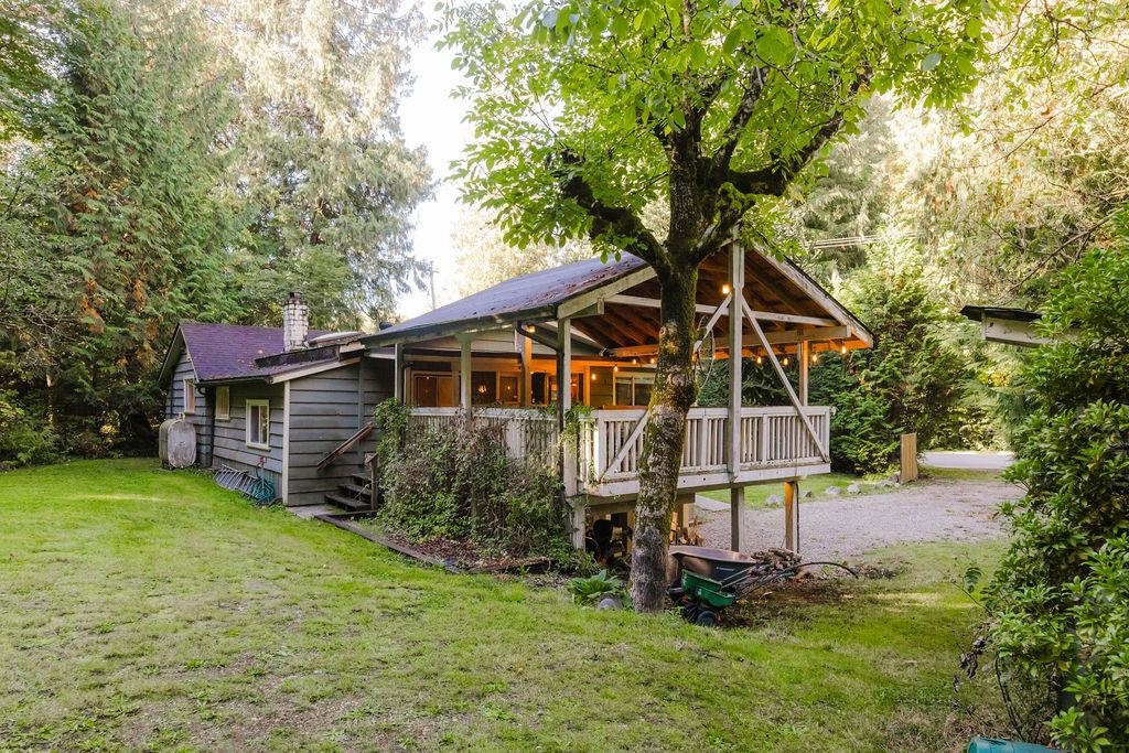 Street View Photo of 6252 Sechelt Inlet Road, Sechelt, BC