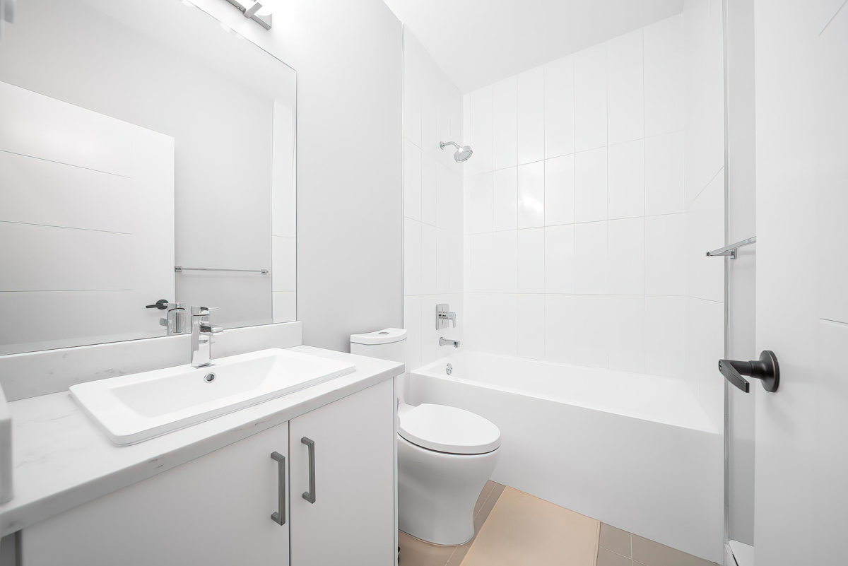 Swimming Pool Photo of 114 3525 Chandler Street, Coquitlam, BC