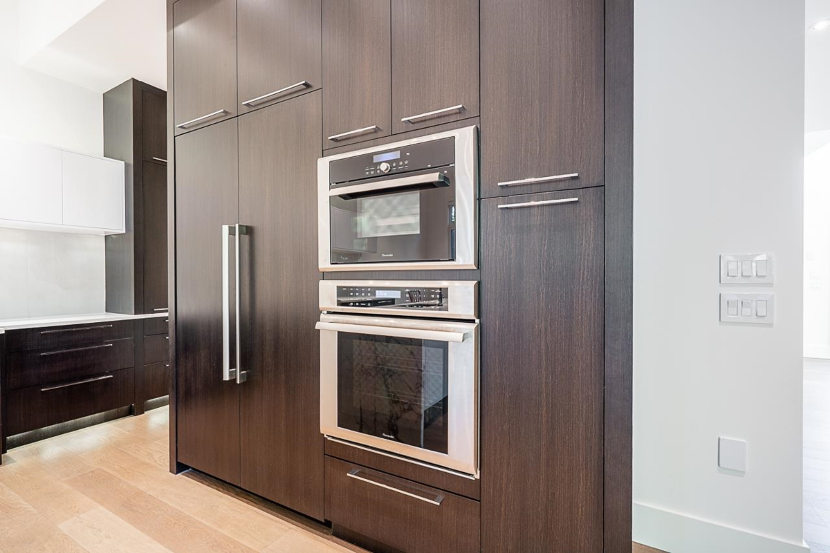 Breakfast Nook Photo of 2162 124 Street, Surrey, BC