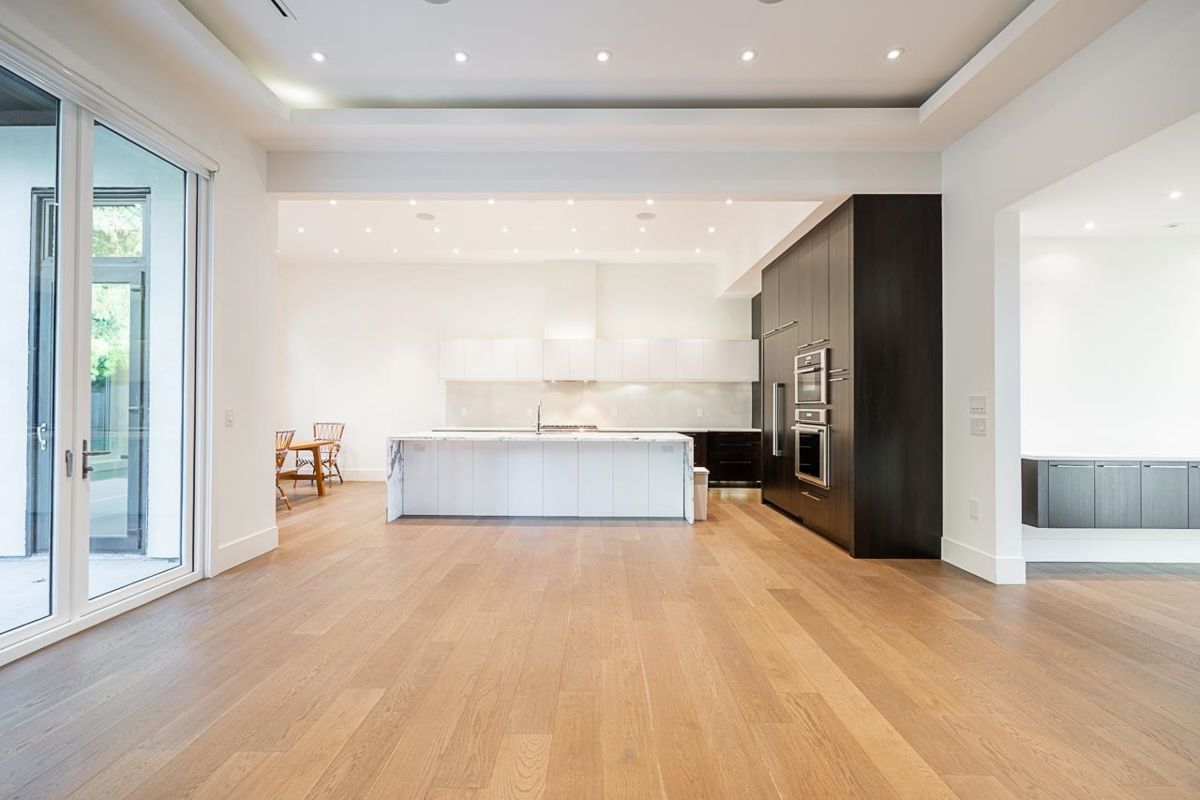 Dining Area Photo of 2162 124 Street, Surrey, BC