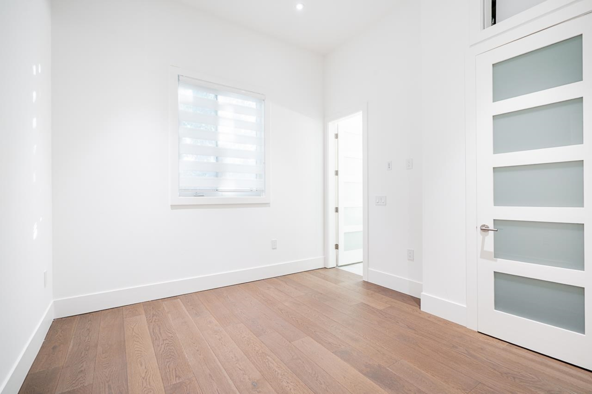 Staircase Photo of 2162 124 Street, Surrey, BC