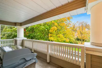 213 6745 Station Hill Court, Burnaby, BC, Burnaby — Apartment/Condo for sale