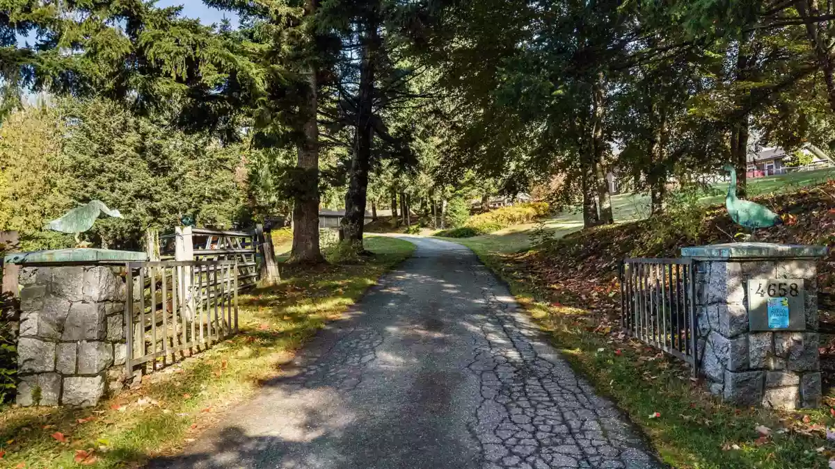 Hot Tub / Spa Photo of 4658 Bruce Road, Chilliwack, BC