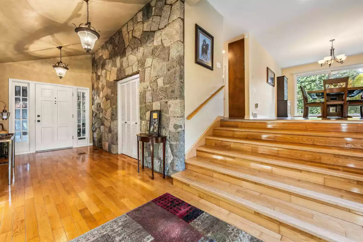 Living Room Photo of 4658 Bruce Road, Chilliwack, BC
