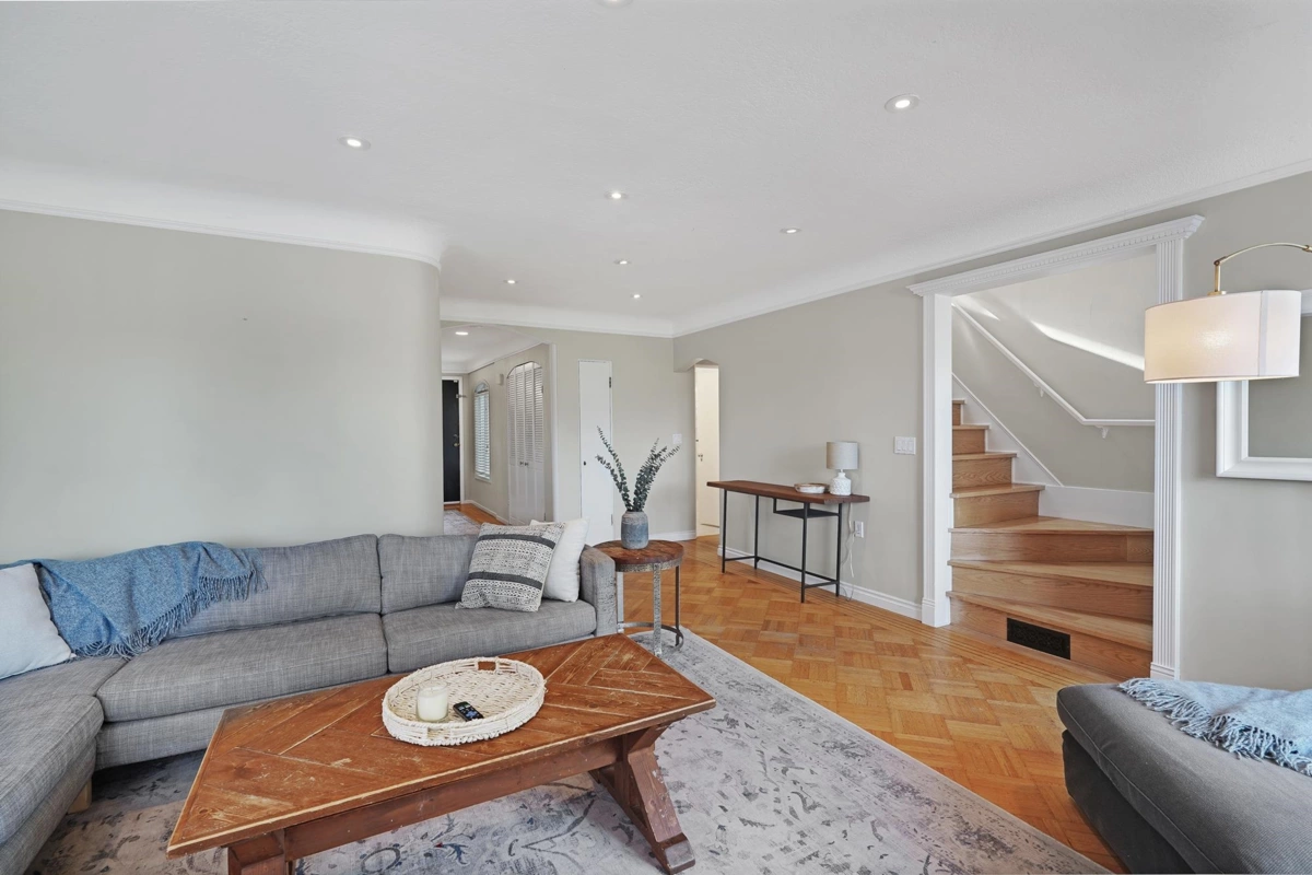 Kitchen Photo of 3737 Yale Street, Burnaby, BC