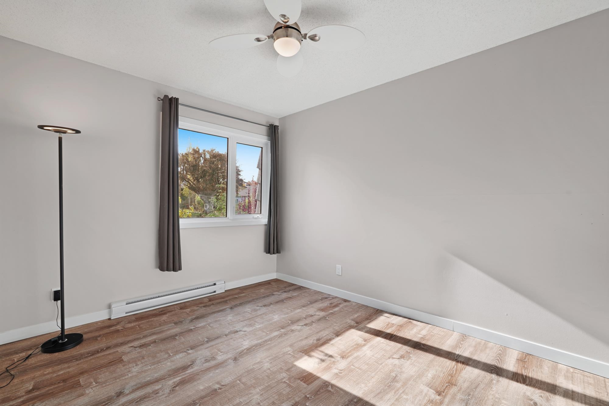 Outdoor Deck Photo of 3737 Yale Street, Burnaby, BC