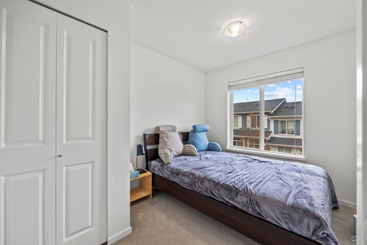 Basement Recreation Room Photo of 32 15268 28 Avenue, Surrey, BC