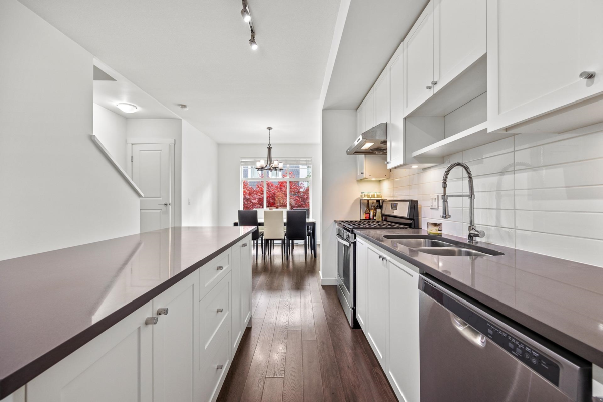 Breakfast Nook Photo of 32 15268 28 Avenue, Surrey, BC