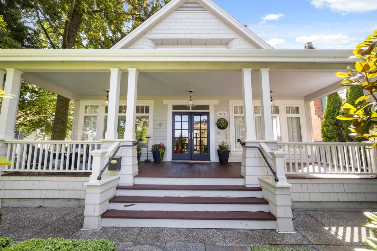 Family Room Photo of 2676 Mcbride Avenue, Surrey, BC