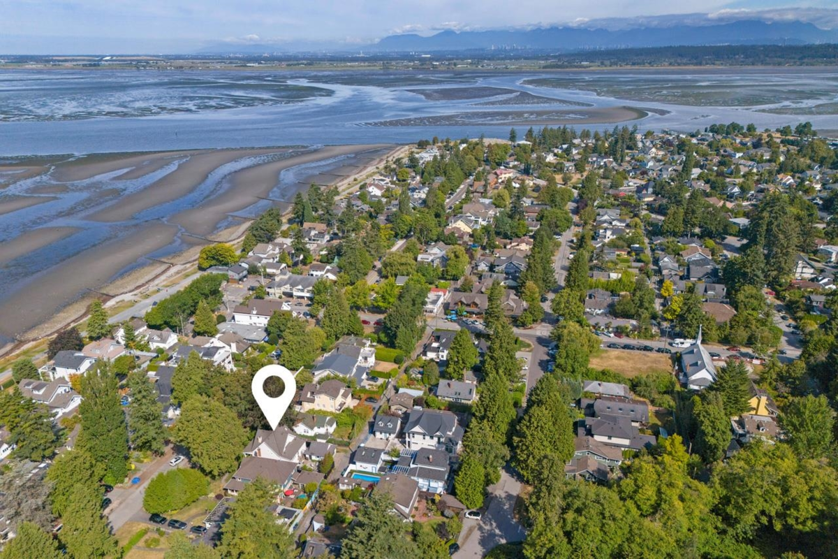 Playground / Recreational Area Near 2676 Mcbride Avenue, Surrey, BC