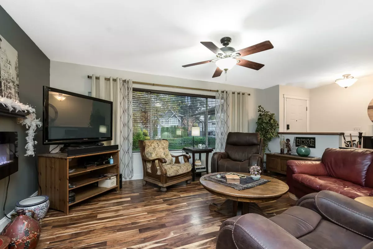 Bedroom 2 Photo of 32306 Marshall Road, Abbotsford, BC