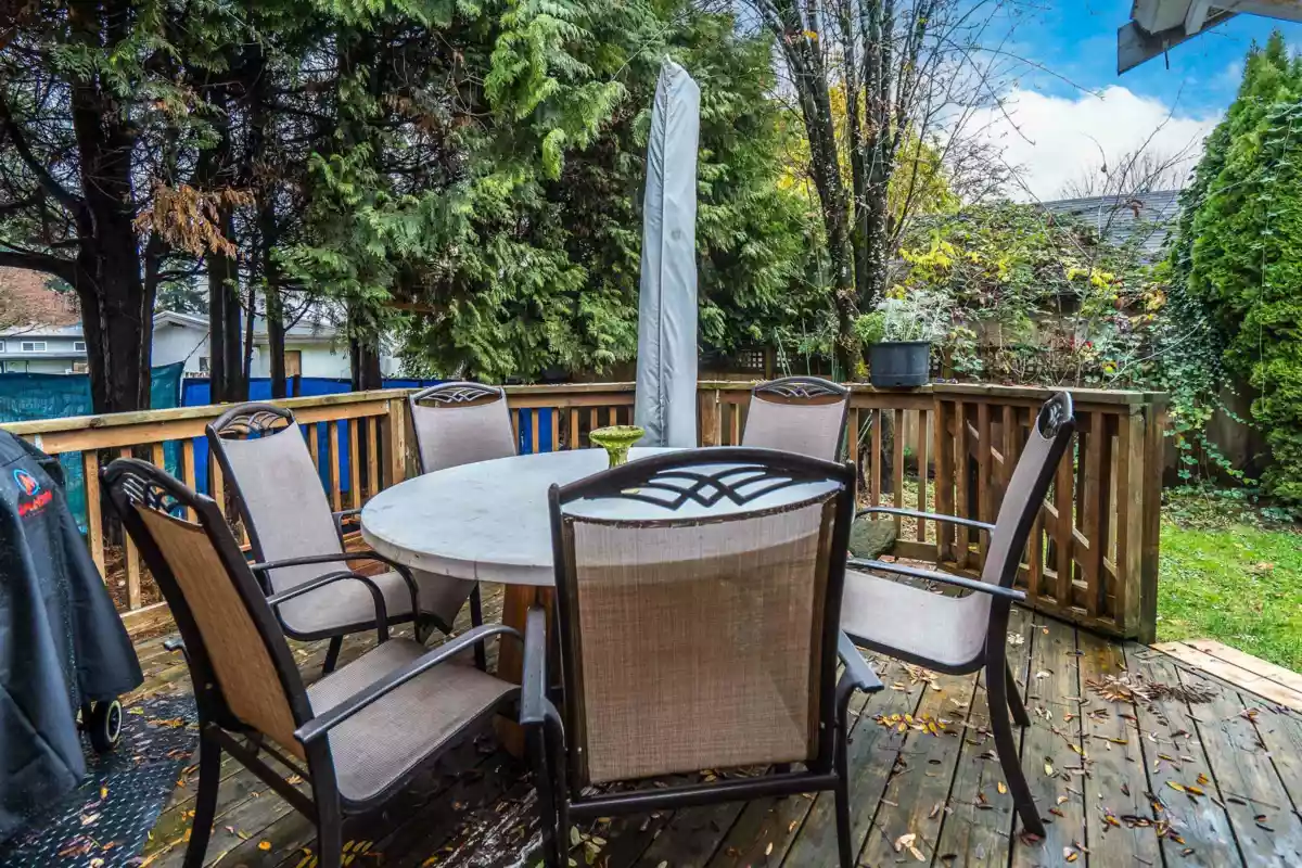 Hot Tub / Spa Photo of 32306 Marshall Road, Abbotsford, BC