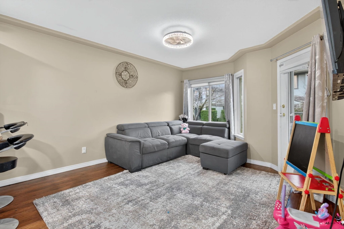 Basement Recreation Room Photo of 19 3555 Blue Jay Street, Abbotsford, BC