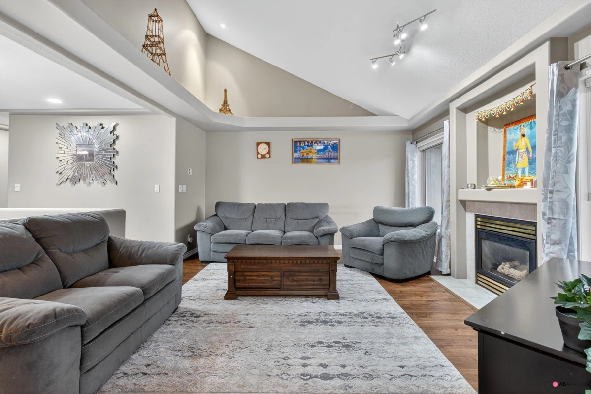 Bedroom 4 Photo of 19 3555 Blue Jay Street, Abbotsford, BC