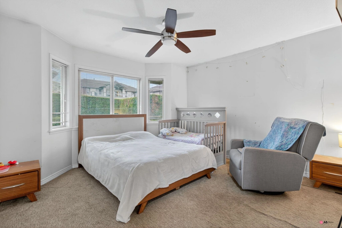Entry Foyer Photo of 19 3555 Blue Jay Street, Abbotsford, BC