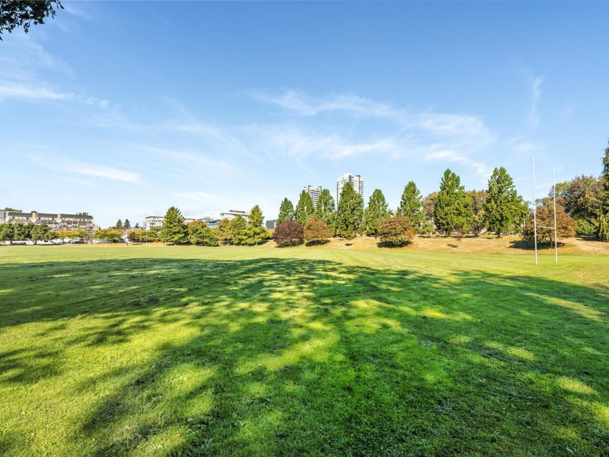 Hallway Photo of 7837 Manitoba Street, Vancouver, BC