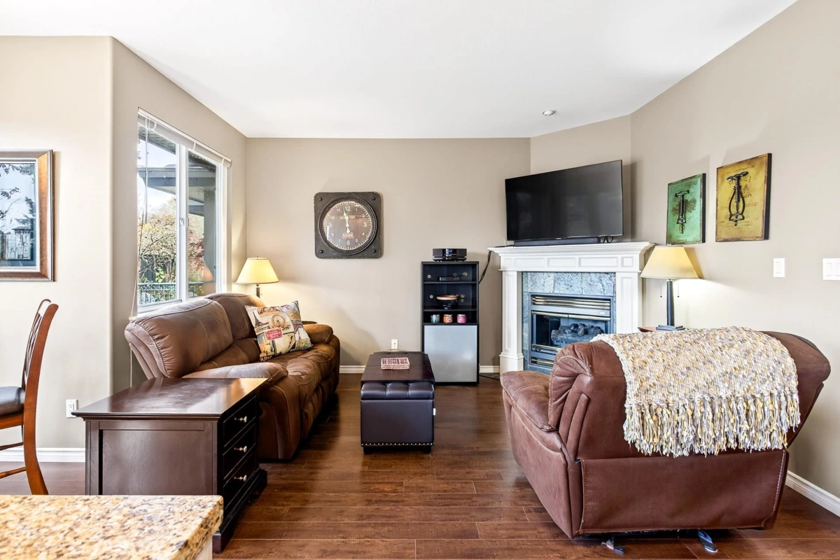 Bedroom 3 Photo of 112 678 Citadel Drive, Port Coquitlam, BC