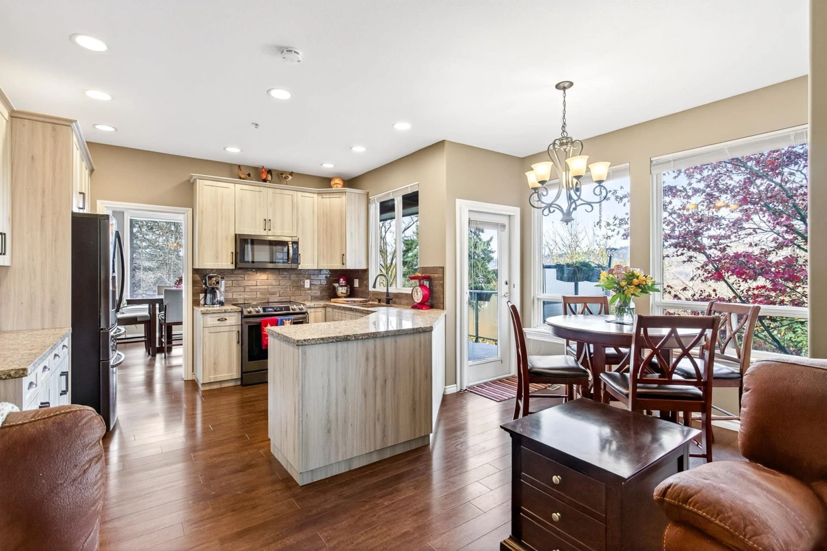 Bedroom 4 Photo of 112 678 Citadel Drive, Port Coquitlam, BC