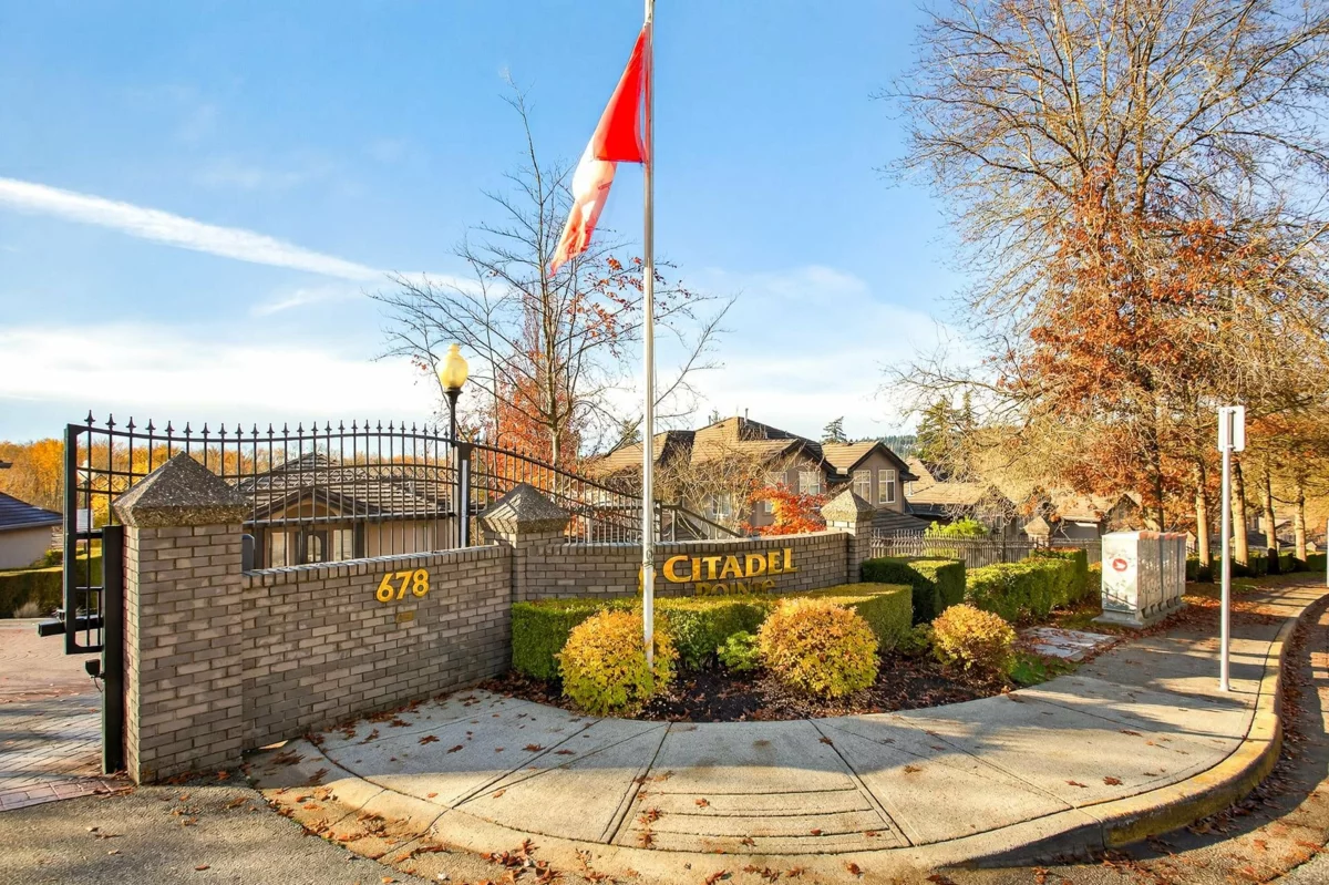 Fitness Center Photo Near 112 678 Citadel Drive, Port Coquitlam, BC