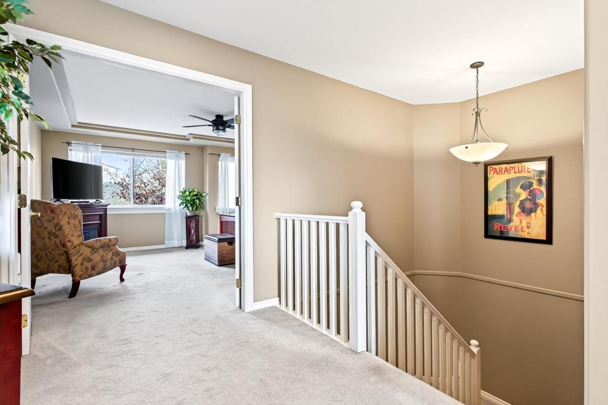 Laundry Room Photo of 112 678 Citadel Drive, Port Coquitlam, BC