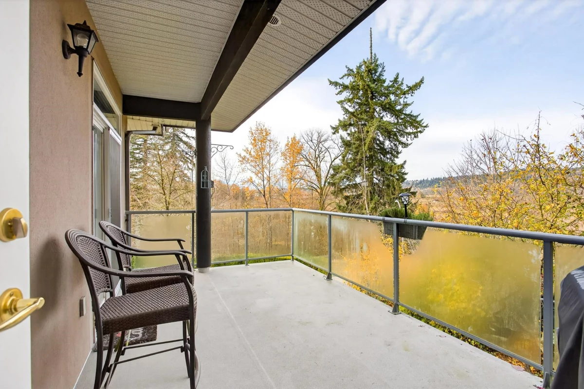 Office / Den Photo of 112 678 Citadel Drive, Port Coquitlam, BC