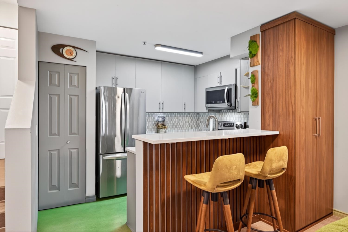 Breakfast Nook Photo of 308 1688 E 4th Avenue, Vancouver, BC