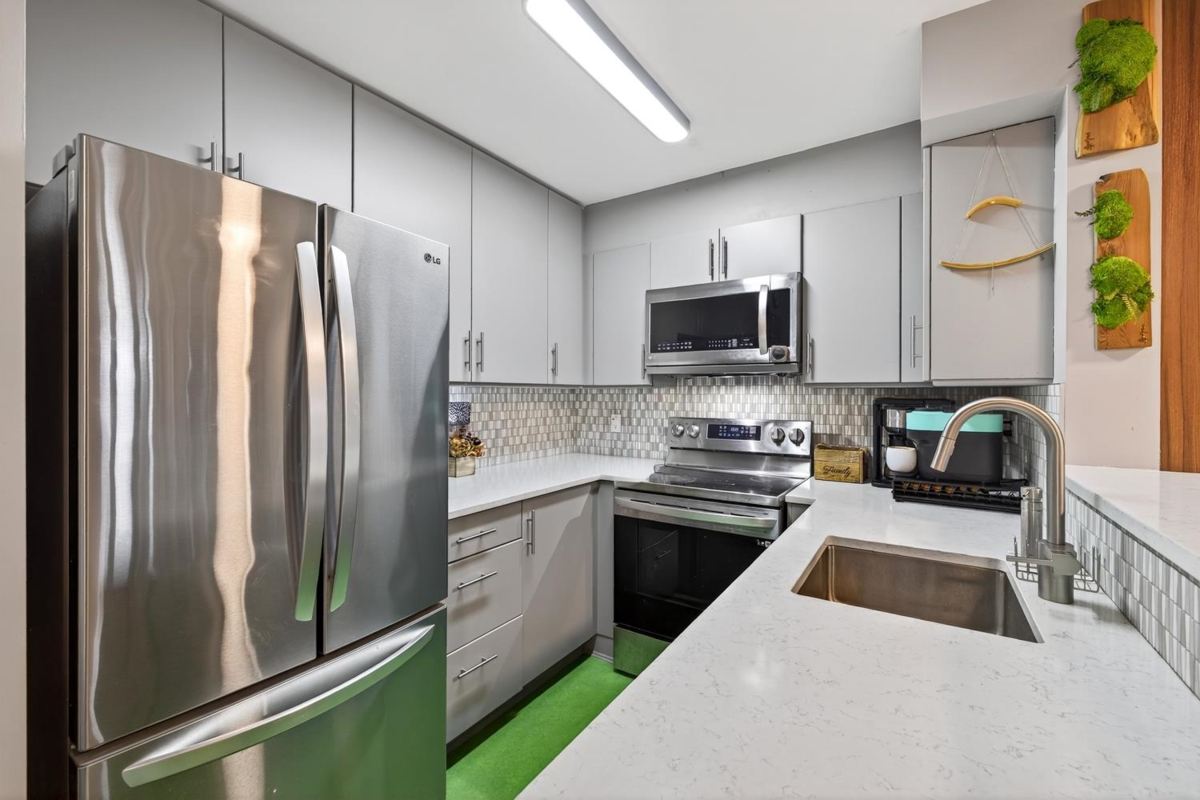 Primary Bedroom Photo of 308 1688 E 4th Avenue, Vancouver, BC