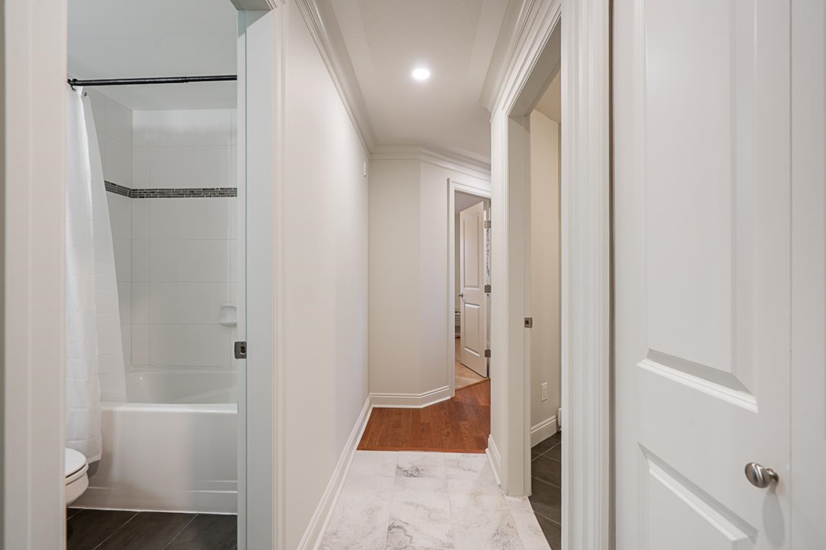 Dining Area Photo of 302 15389 Roper Avenue, White Rock, BC
